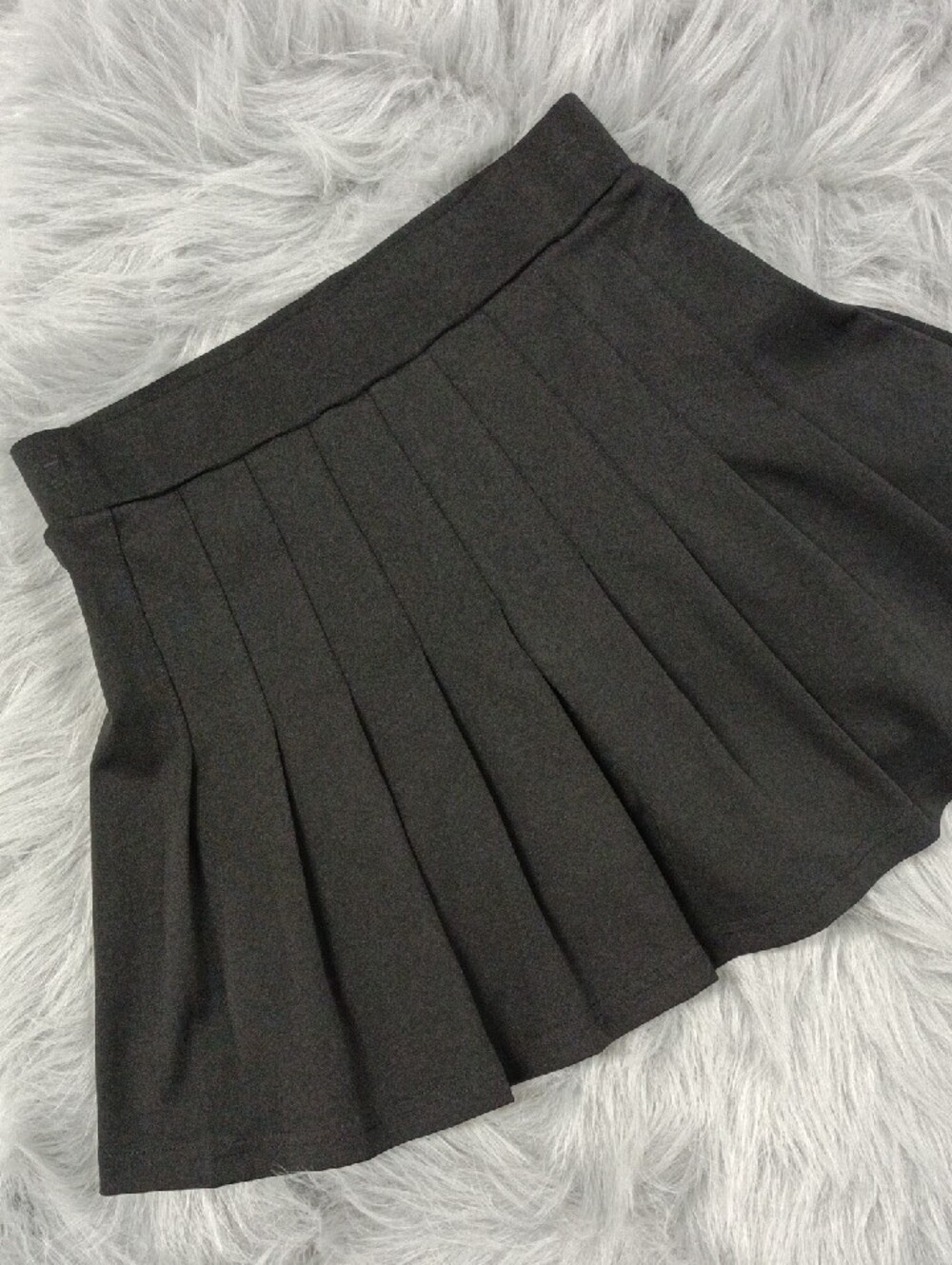 High-Waist Pleated Mini Skirt With Shorts - Black